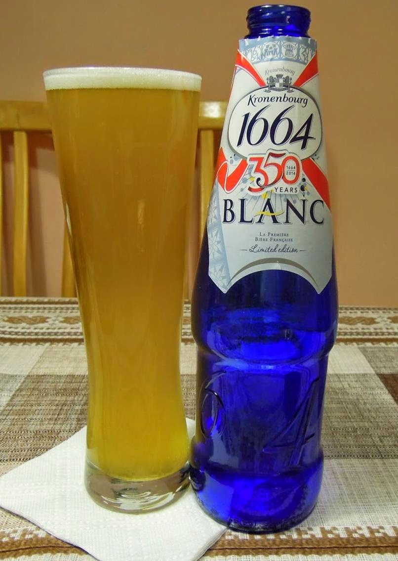 Кроненбург фото. Пиво 1664 Кроненберг. Пиво Kronenbourg 1664 Blanc. Пиво Кроненберг 1664 нефильтрованное. Пиво Кроненберг 1664 бланк.