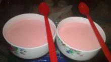 Strawberry pudding powder, make real strawberry taste