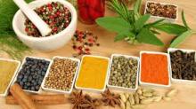 SPICES HERBS, BLACK PEPPER, STAR ANISE, CASSIA, CASHEW NUTS