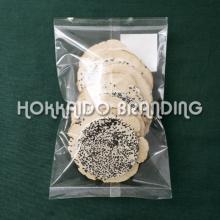 Nanbu Cracker with Sesame Seeds