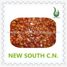 canned baked white kidney beans in tomato sauce
