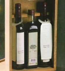 Extra virgin olive oil Bordeaux glass bottle