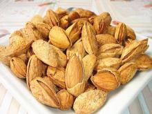 Almonds in dubai/ Chinese almonds for export / almonds in shell