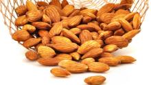 2014 new fresh Almond nuts for wholesale in bulk