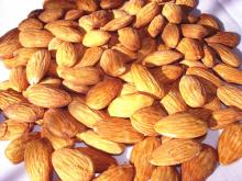 Delicious Almonds in shell with ISO, HACCP