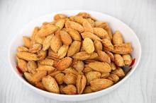 Chinese delicious Almonds compared to California Almonds
