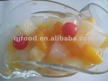 canned fruit cocktail in syrup