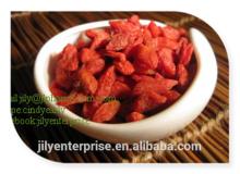 conventional and organic dried fruit goji berries