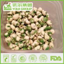 White color Wasabi flavor coated green peas, fried green peas