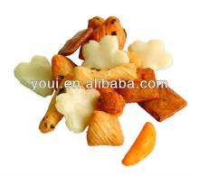 mix korean rice crackers and coated peanut crackers