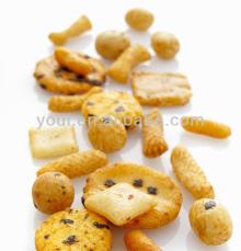Fried Rice Crackers and Coated Peanuts Mix of youi