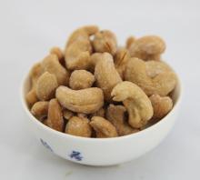 Salted roasted cashew nuts W320
