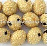 Sesame coated flavor peanuts