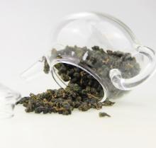 Chinese jade green milk oolong cream flavor tea