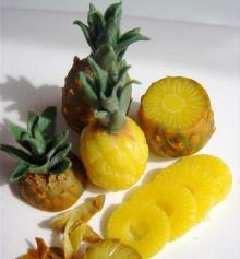 CANNED SLICED PINEAPPLE 20OZ
