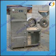 Mini food powder pulverizer with deduster