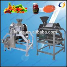 Fruit and vegetable pulping machine for industrial jam production