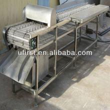 Large capacity chicken feet cutting machine
