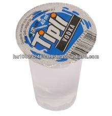 TIPLI Vodka in a 40ml PP dram