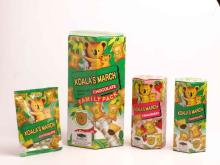 chocolate strawberry biscuit bear good taste and quality "koala march"