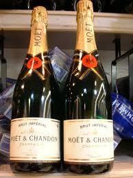 Moet & Chandon Champagne (non alcoholic champagne)