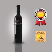 Spanish Anejo Moscatel wine
