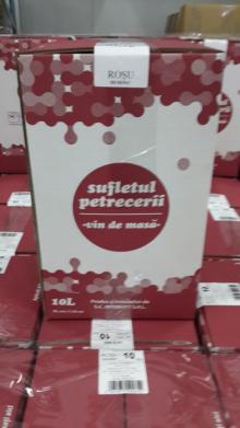 Red dry wine from Romania