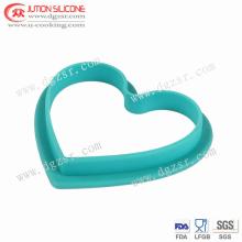 Wholesale heart shaped non stick silicone egg frying ring