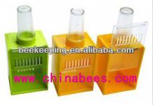 2013 hot sale beekeeping equipment plastic  new  type Queen cage