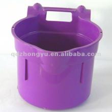 Colorful high quality unbreakable hook over plastic feed bucket for farm