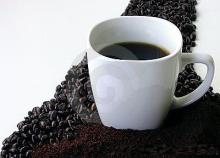 hot 100% Ethiopian Arabica Coffee roasted beans and ground