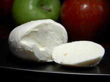 mozzarella pizza cheese