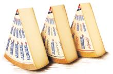 100% Swiss Cheeses: Gruyere , Emmental