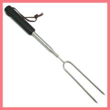 Long handled extendable marshmallow forks