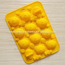 food grade microwave oven freezer safe non-stick bear animals shaped silicone chocolate mold
