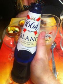 Kronenbourg 1664 blanc beer in blue 33cl bottles
