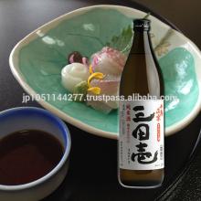 Japanese flavorful sake in bulk wine containers bottles