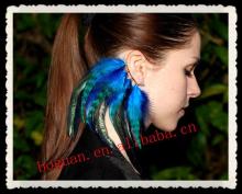 pinot noir  fashion  feather hoop earring cuff