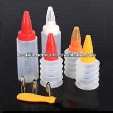 Icing Cake Decorating Tools Bottles with 8 pcs nozzles