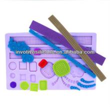 2013 New design Sedex audit factory durable handmade silicone moulds for cake decorations