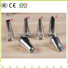 Promotional High quality stainless steel Icing Nozzles Cake Decorating Tips for home decoration/Cake