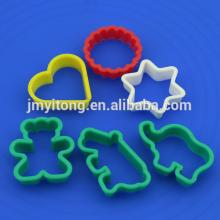 2014 China DIY 6 PCS Plastic cookie cutter /6 PCS cookie press cake decoration set