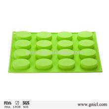  Silicone   baking   tools  promotional customized egg shaped  silicone  cake mould