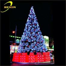 New bright outdoor christmas tree shaped marshmallow