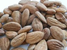 Organic Almonds with Skin 32/34 - 34/36