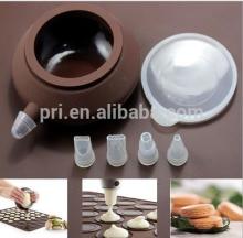 Pretty popular household silicone cake decorating tools