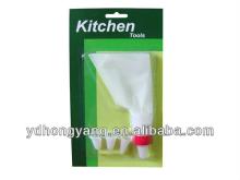 Cake decorator with 3 nozzels