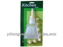 Cake decorator with 7 nozzels ,cake tool