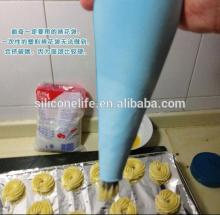 hotsale cake decoration food grade non-toxic  silicon e plastic piping  bag 