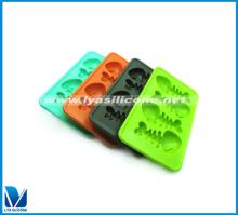 Promotional Silicone Ice Cube Trays and Chocolate Moulds With Cute Shapes